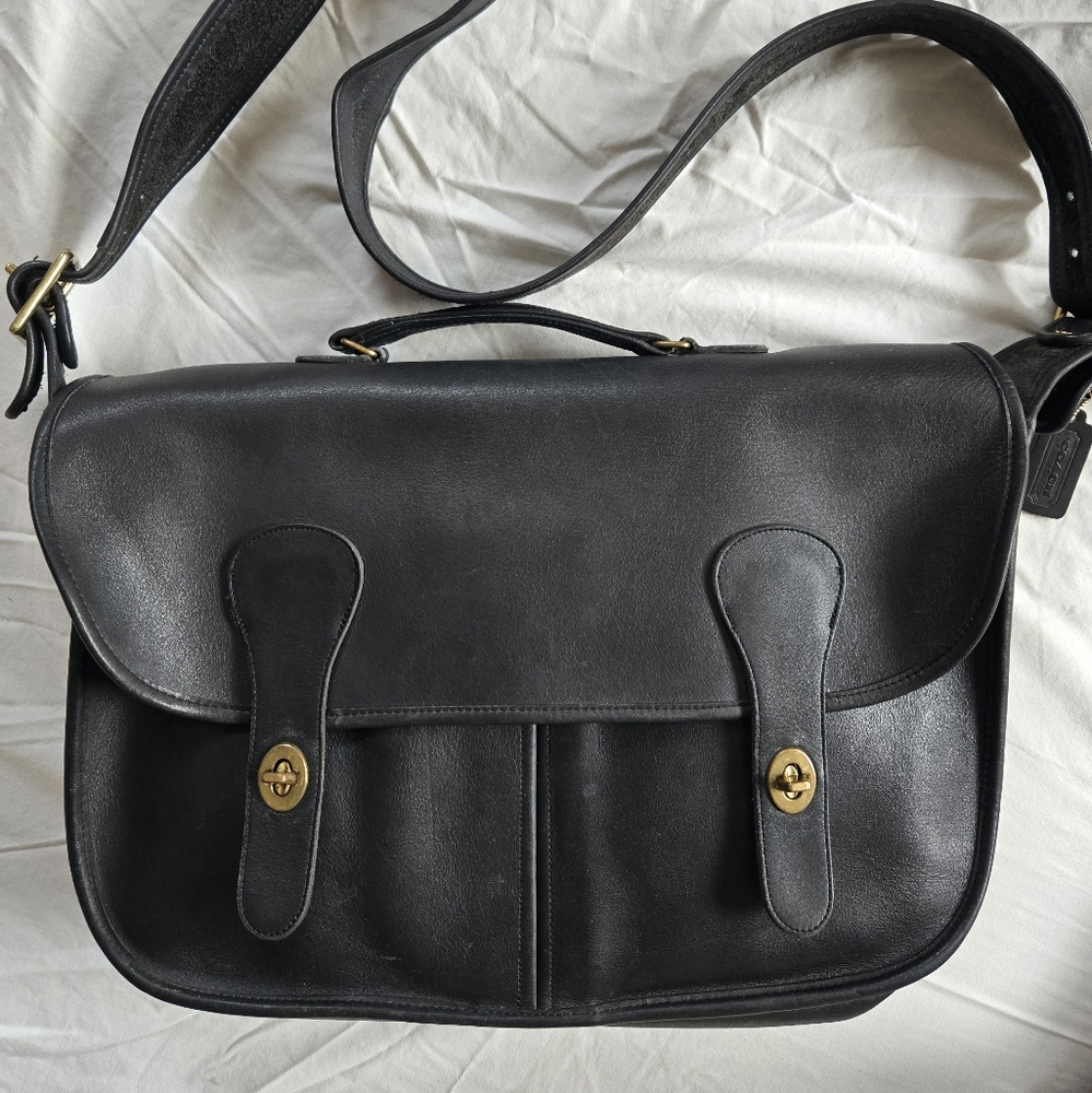 Vintage Nyc Coach Musette messenger bag In Black